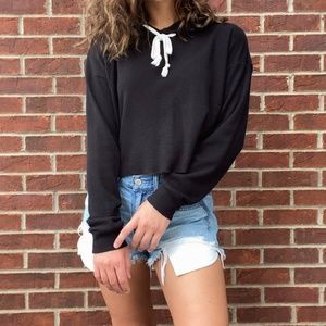 Black Forever 21 long sleeve hooded crop